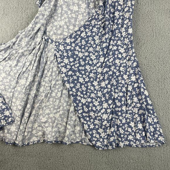 Divided H&M Women's US 8 Blue White Flower Viscose Short Sleeve Tie Waist Dress - Picture 6 of 10